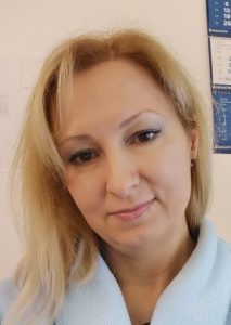 6 Medic primar Cristina-Nica