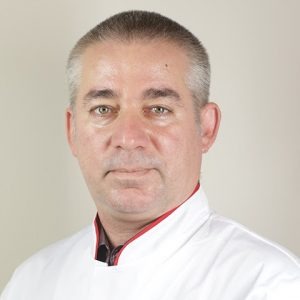 8 Medic Marius-Frinculescu-300x300