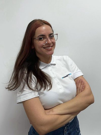 ALEXANDRA-BOGDAN-Fiziokinetoterapeut-400x533