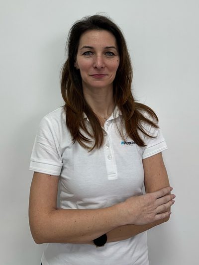 ANCA-BREAZ-Fiziokinetoterapeut-Masterand-400x533